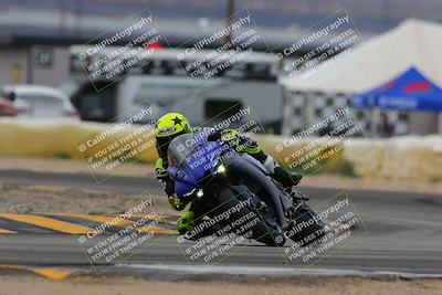 media/Jan-15-2023-SoCal Trackdays (Sun) [[c1237a034a]]/Turn 2 Set 2 (1155am)/